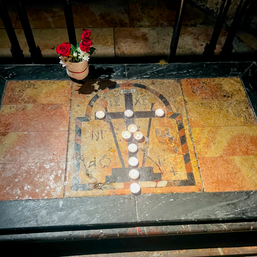 Candle at the place where the Life-Giving Cross was found
